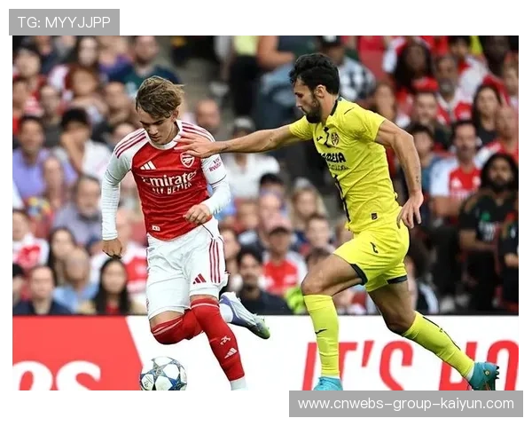 曼联青训新星道曼：年仅15岁却在欧冠舞台上崭露头角！，曼联球员通道