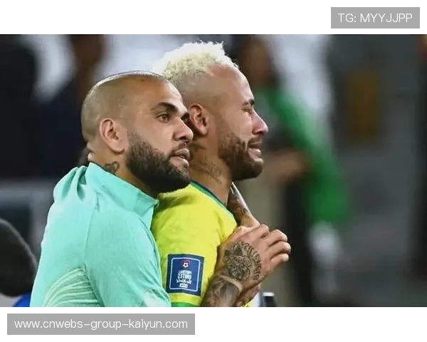 内马尔接受当地广播长访谈,坦诚分享心路历程 内马尔接受当地广播长访谈,坦诚分享心路历程